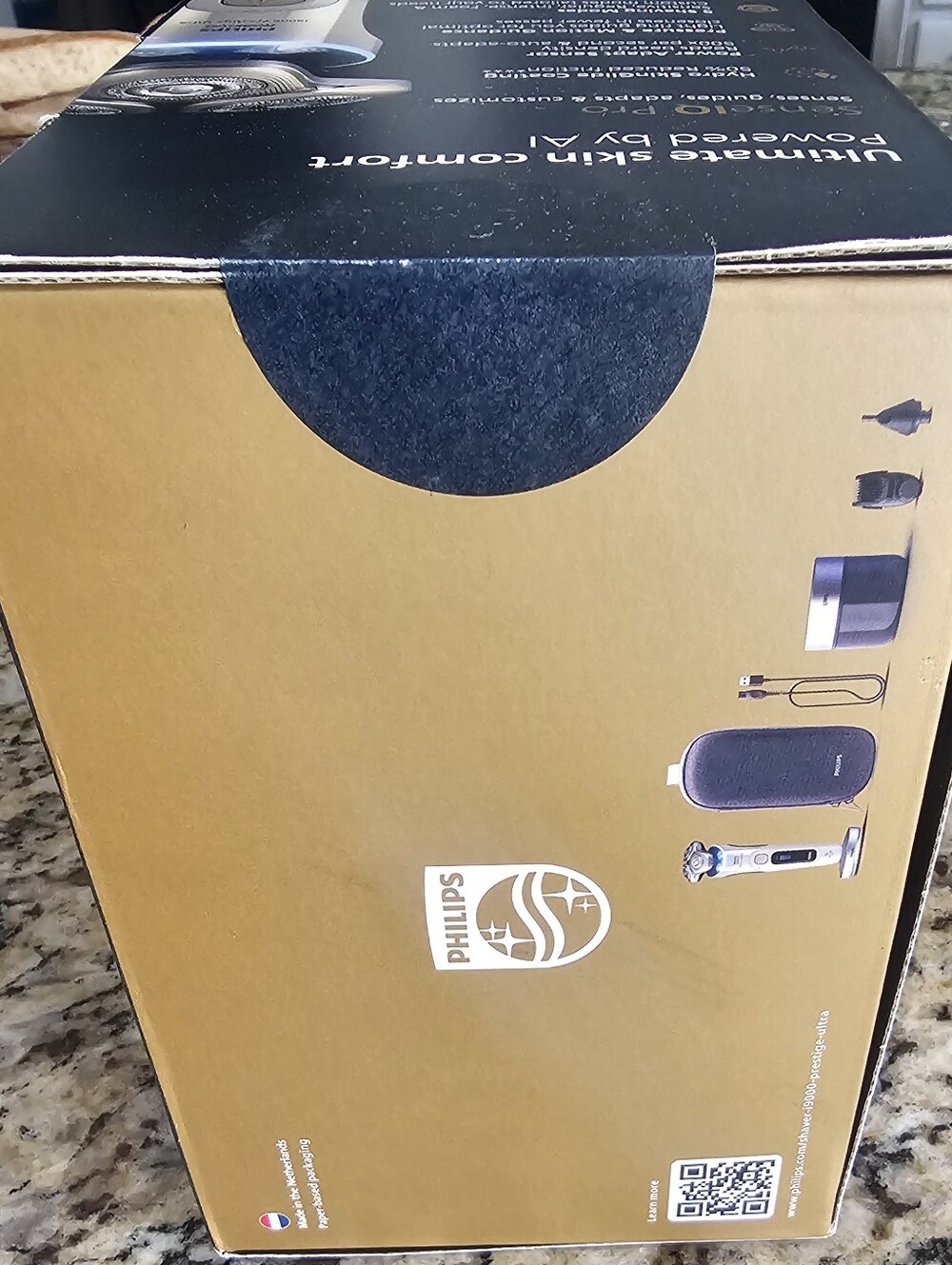 New Unopened i9000 Prestige Ultra Electric Shaver - Silver/gold - Picture 4 of 7